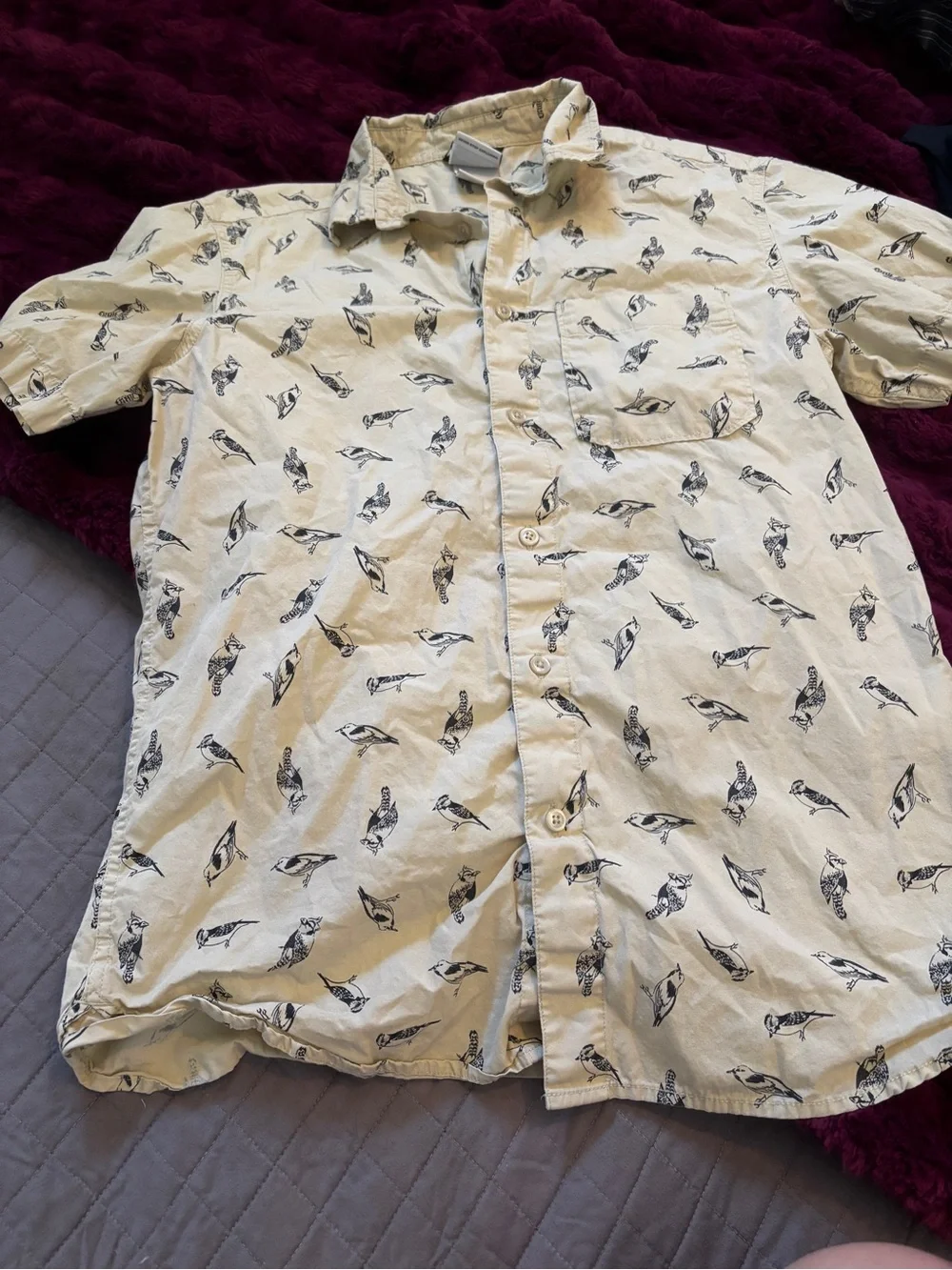 North Face Cream Short-Sleeve Button-Up Shirt with Black Bird Print worn once